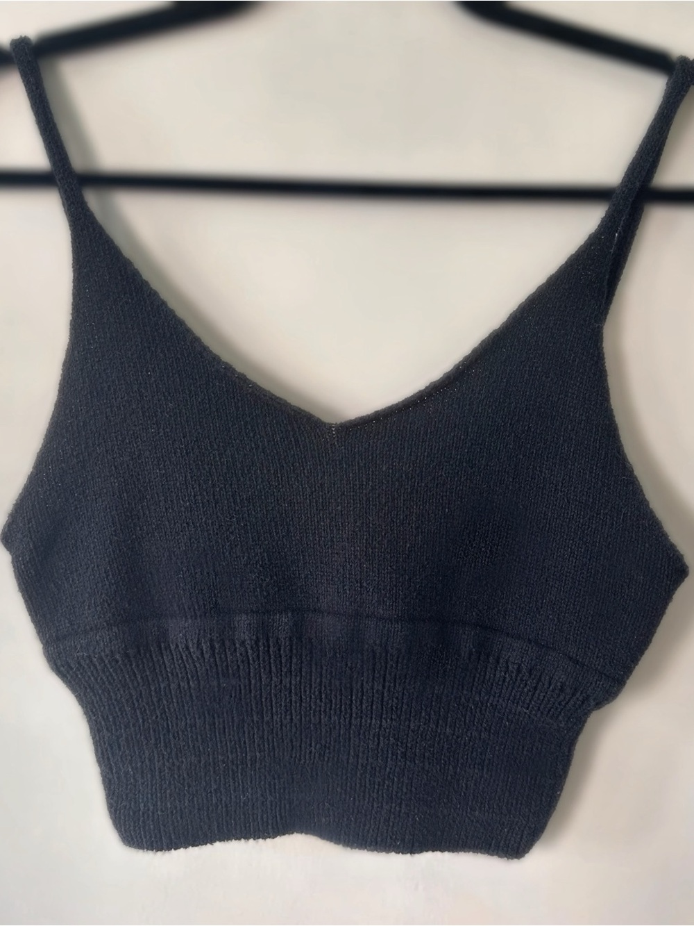 Aritzia Golden by TNA Knit Crop Top | Black | Size Large